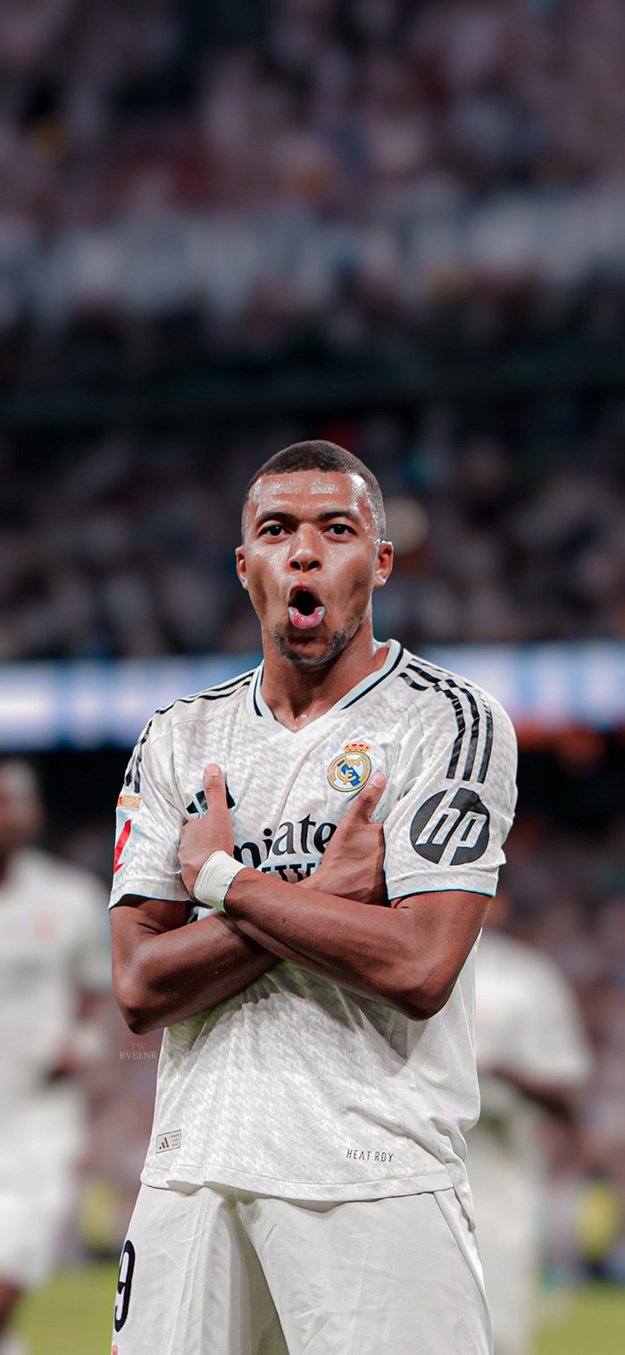 诺维奇主帅：阿杰伊很出色，尽管巴萨有兴趣但我们希望留住他（诺维奇主帅盛赞阿杰伊：即便巴萨有意，我们仍力争挽留）