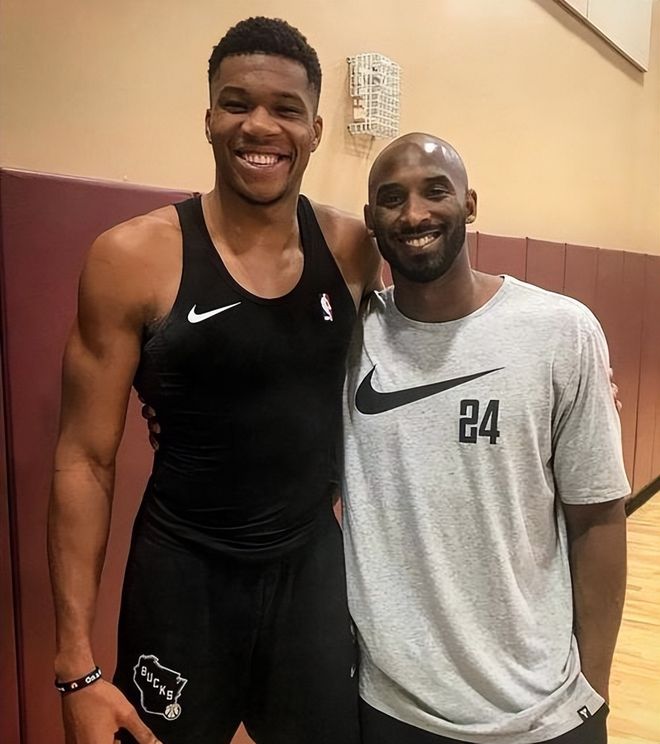 韩镕泽：赢下这场比赛是靠全队的信念，感谢球迷这一年的支持（韩镕泽：靠全队信念拿下胜利，感谢球迷一年以来的支持）