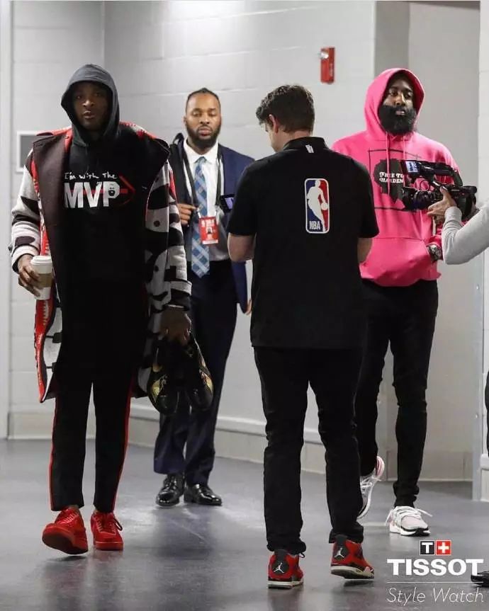 23.34岁，巴萨客战贝蒂斯首发平均年龄创队史95年来最低纪录（巴萨客战贝蒂斯首发均龄仅23.34岁，创队史近95年新低）