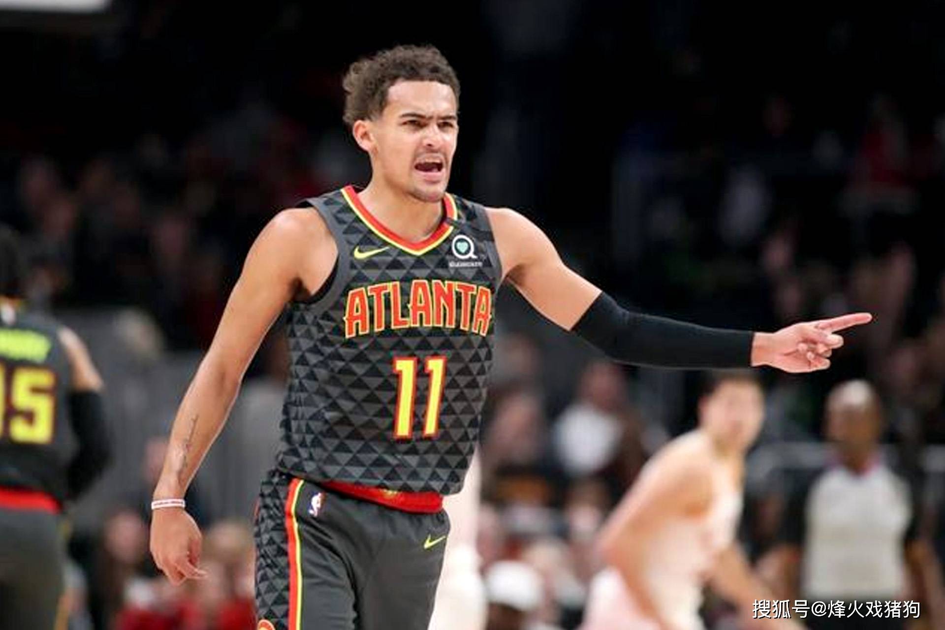 篮球湖人球员赛季数据持续上升（湖人球员赛季数据稳步增长）