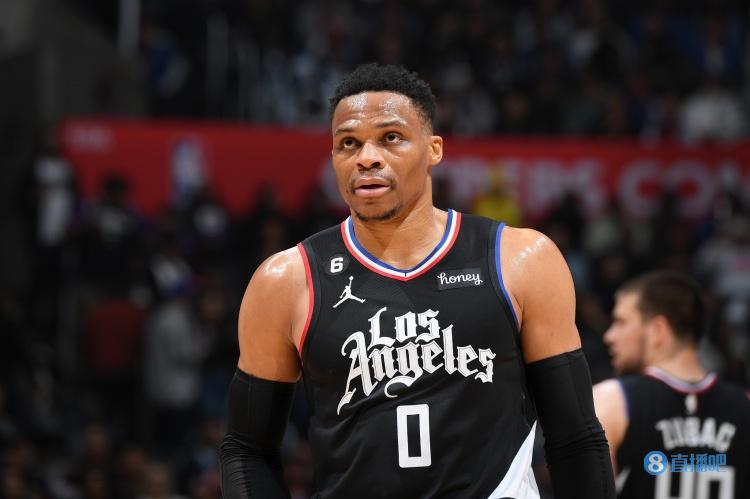 意媒：冈萨雷斯距离被马竞3200万买断还差12场西甲比赛（意媒：冈萨雷斯再踢12场西甲将触发马竞3200万买断条款）