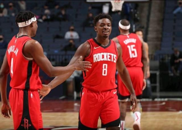 【Joma】阿斯拉尼失点，亚当斯破门难救主，都灵...（阿斯拉尼点球失手，亚当斯破门难挽败局，都灵全取三分）