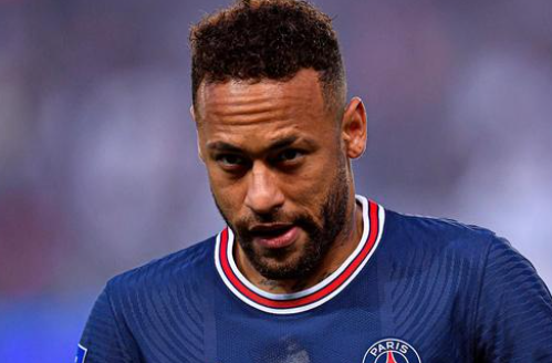 官方：中超球队申请准入的所有者权益应为3000万元以上（官方明确：申报中超准入的俱乐部所有者权益须不低于3000万元）